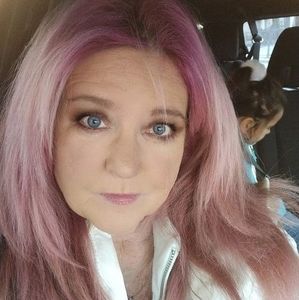 Meet your Posher, Darlenee